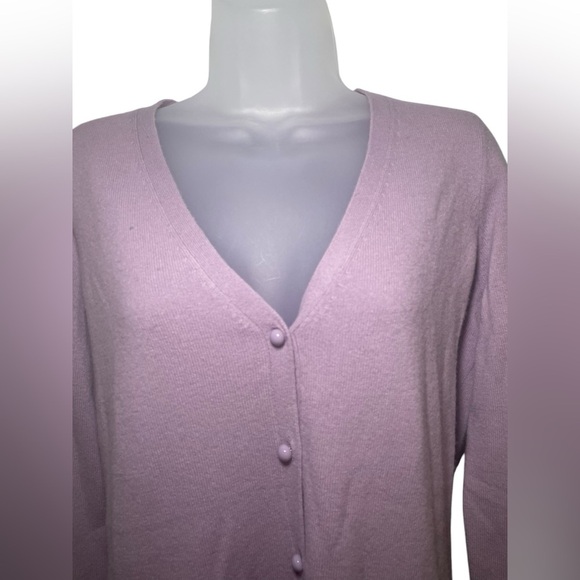 Talbots Lavender Lambswool Blend Cardigan Size Small - Picture 2 of 6